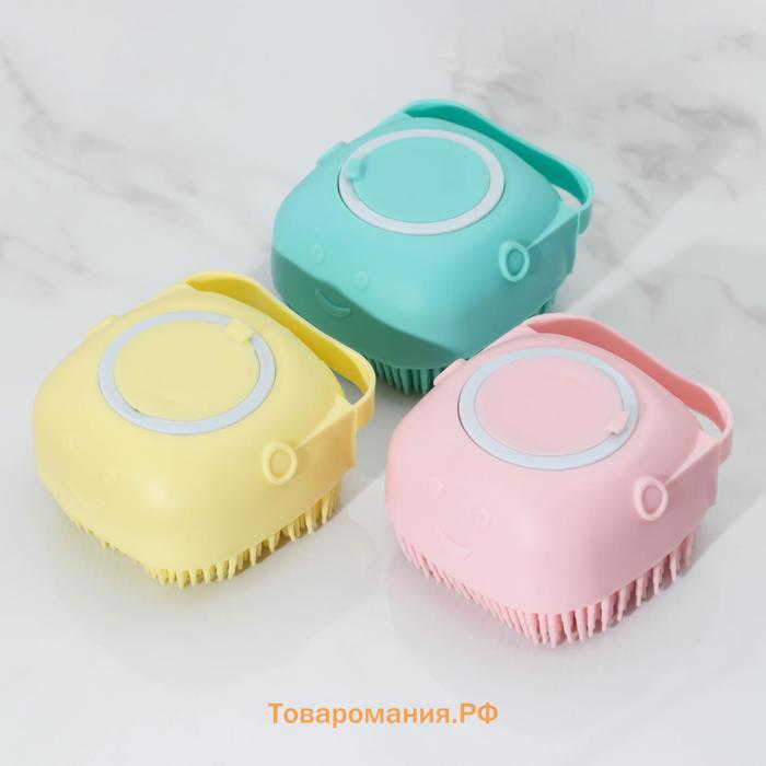 Щётка силиконовая с ёмкостью для мыла , МИКС